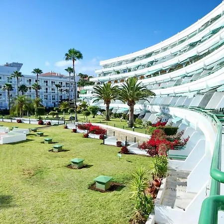 Luxury In Beachfront Complex In El Duque Area, Costa Adeje (Tenerife)