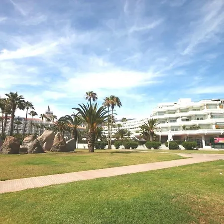 Daire Luxury In Beachfront Complex In El Duque Area, Costa Adeje