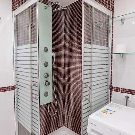 Luxury In Beachfront Complex In El Duque Area, Costa Adeje